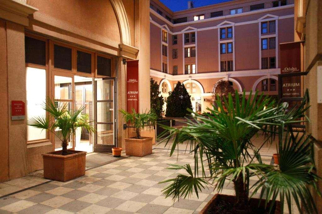 อพาร์ต โฮเต็ล โอดาลี เอเทรียม Aparthotel เอ็ก-ซอง-โพรวองซ์ ภายนอก รูปภาพ