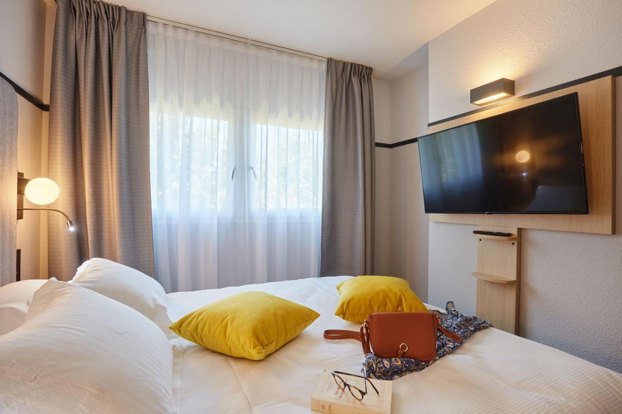 อพาร์ต โฮเต็ล โอดาลี เอเทรียม Aparthotel เอ็ก-ซอง-โพรวองซ์ ภายนอก รูปภาพ